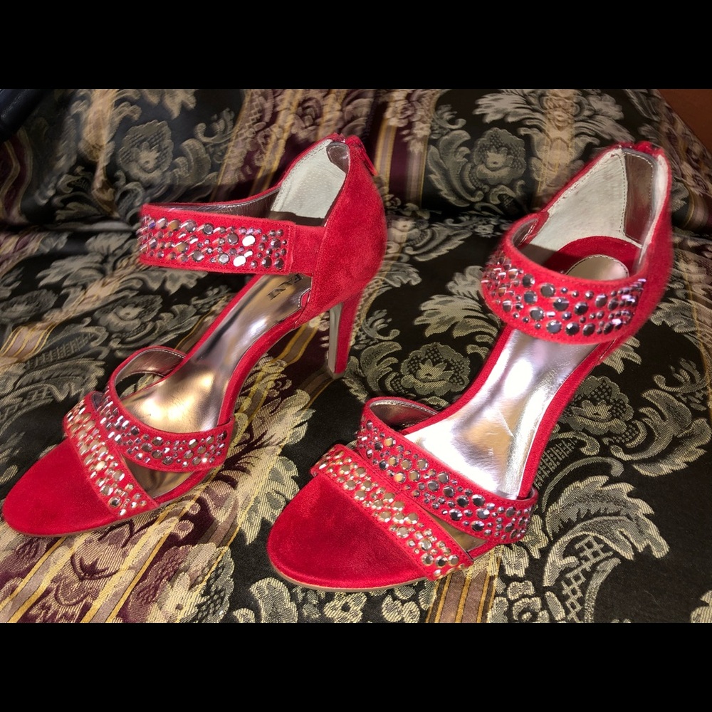 Red Alfaniheels